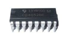 74153 DIP IC