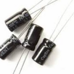 Electrolytic Decoupling Capacitors – 100uF/25V (5 Pcs)