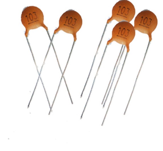 100 picofarad (5 pcs)